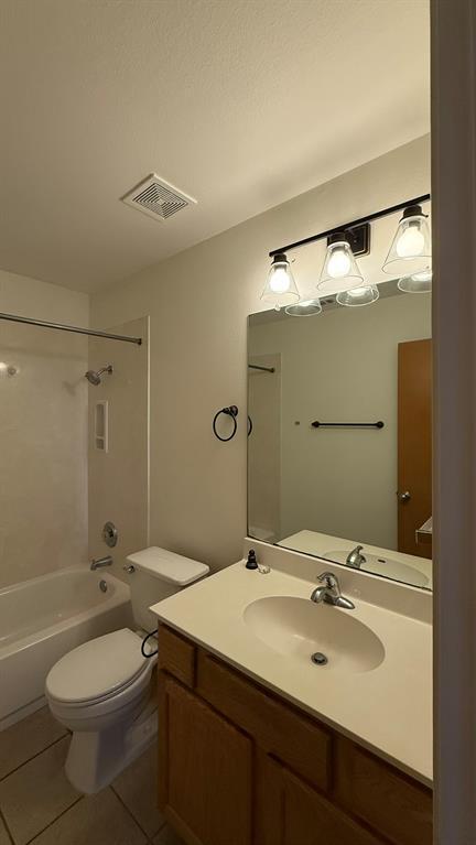 Photo - 249 Marvin Cove