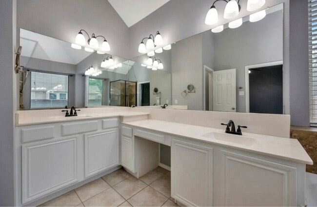 Photo - 10150 Santa Clara Ave