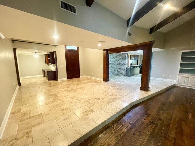 Photo - 204 Bay Park Dr