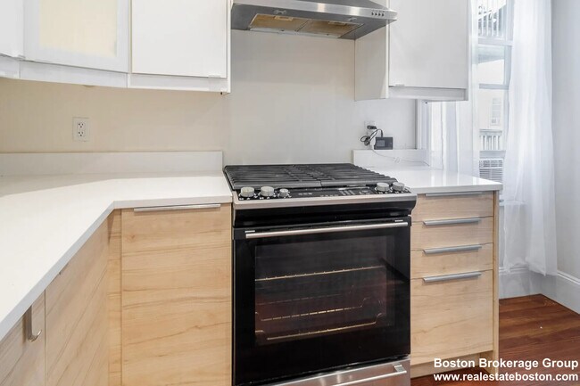 Photo - 17 Cawfield St