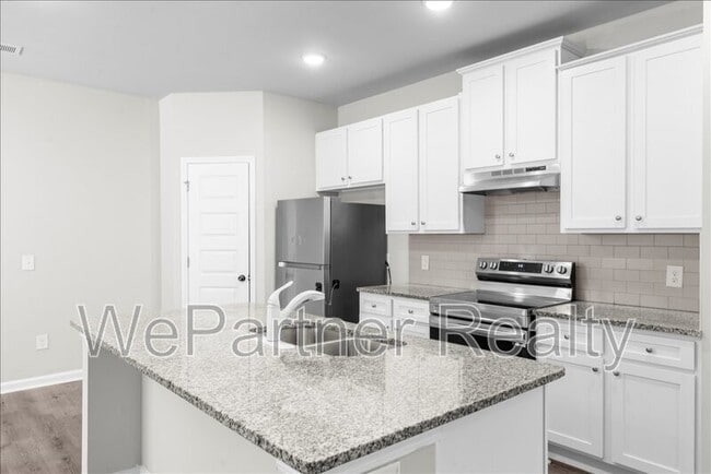 Photo - 103 Vickery Ln