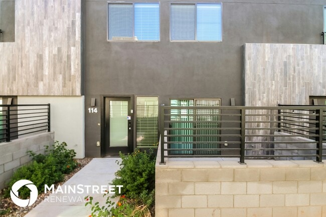 Building Photo - 1119 S Stapley Dr Rental