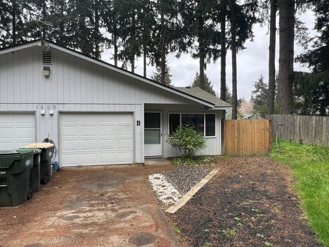 Building Photo - New Paint & Flooring! (Water & Garbage Included)