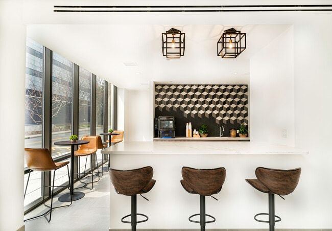 22 Sussex St - Best Location Downtown