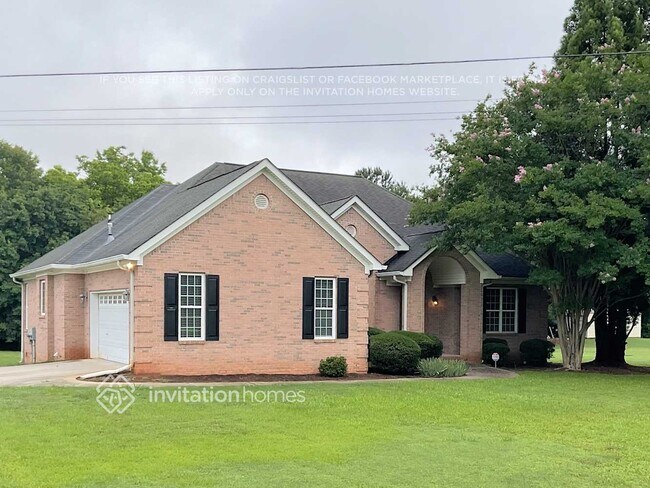 Photo - 86 S Salem Dr