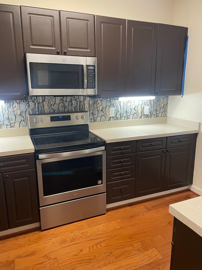 Photo - 7602 Astoria Place