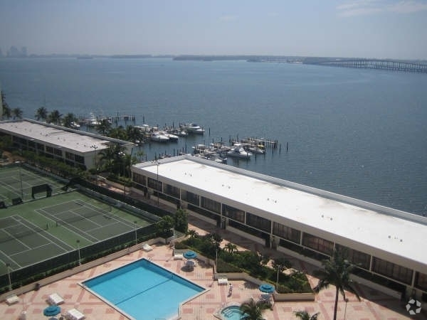 Building Photo - 1925 Brickell Ave Unit D-1402 Rental