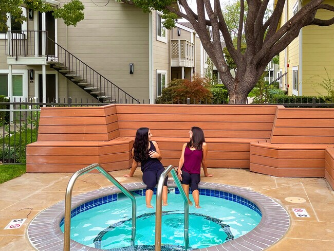 Cypress Pointe Apartments