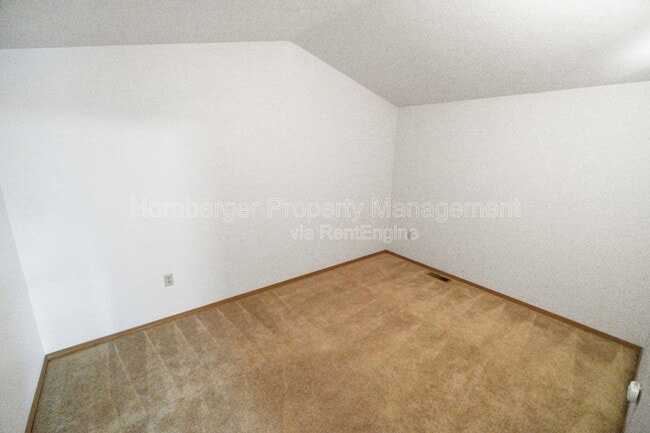 Photo - 1603 E 33rd Ave