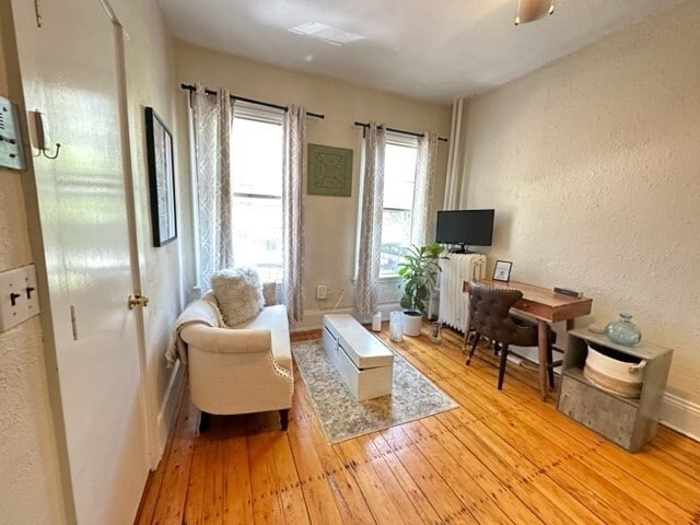 Building Photo - 19 S Russell St Unit 4