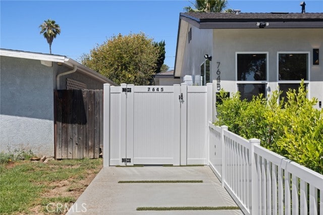 Building Photo - 7645 Melvin Ave