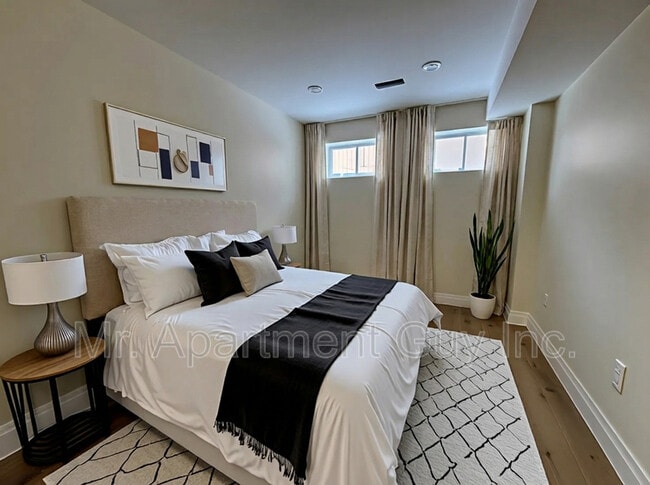 Photo - 2531 Cavendish Dr Unit Lower Suite