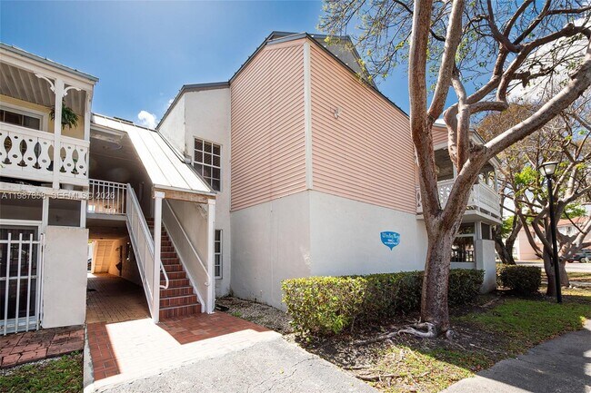 Photo - 10441 Mahogany Key Cir Unit 101