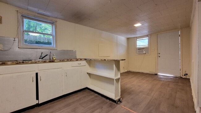 Photo - 2424 Elliott St Unidad D