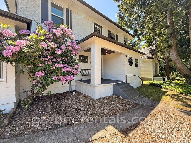 Photo - The Linn Apartments Unit 3