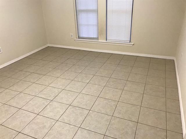 Photo - 2805 Parkhaven Dr