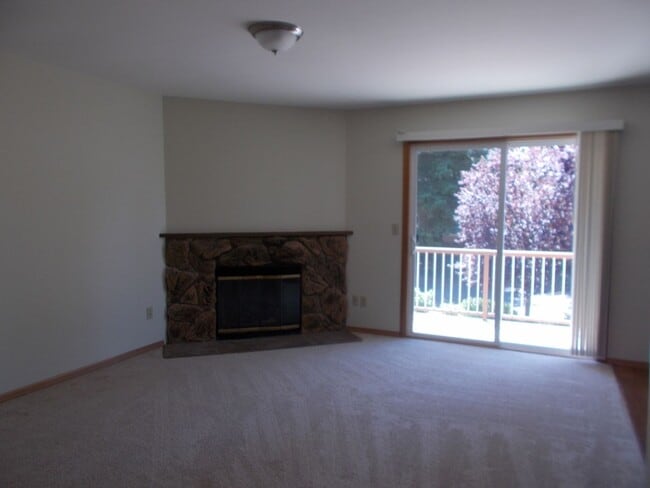 Photo - 2BR 1 BA Kirkland Condo! Finn Hill/Juanita Area!