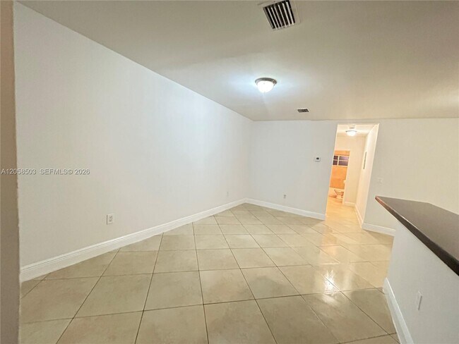 Photo - 1034 Lenox Ave. Unit 8