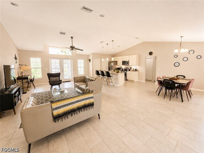 Photo - 1008 SW 33rd Terrace