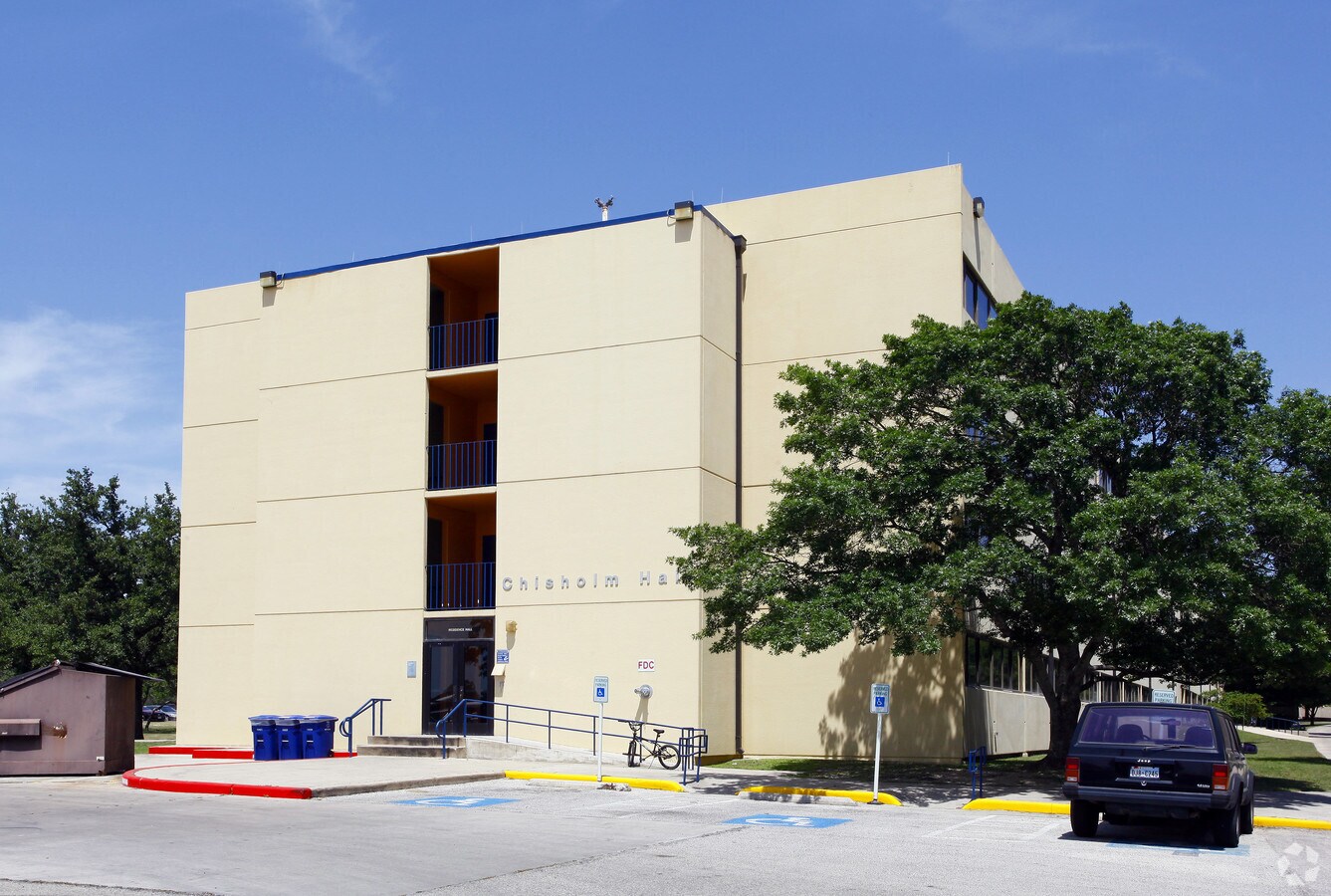 Chisholm Hall Student Housing - Chisholm Hall Student Housing Apartamentos