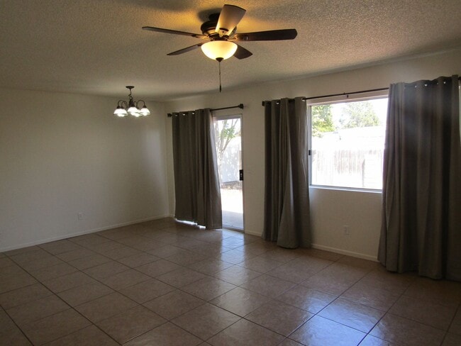 Photo - 507 Bakeman Ln