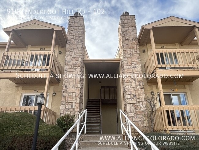 Photo - 910 Tenderfoot Hill Rd