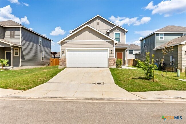2521 Ayers Dr