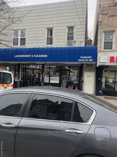 Building Photo - 103-05 101st Ave Unit 2ND FLOOR