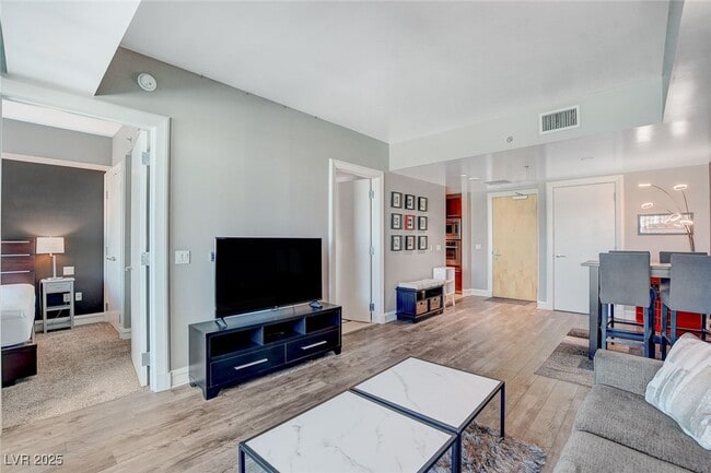 Photo - 2700 S Las Vegas Blvd Unit 1205