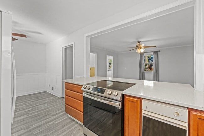 Photo - Charming 3-bedroom House