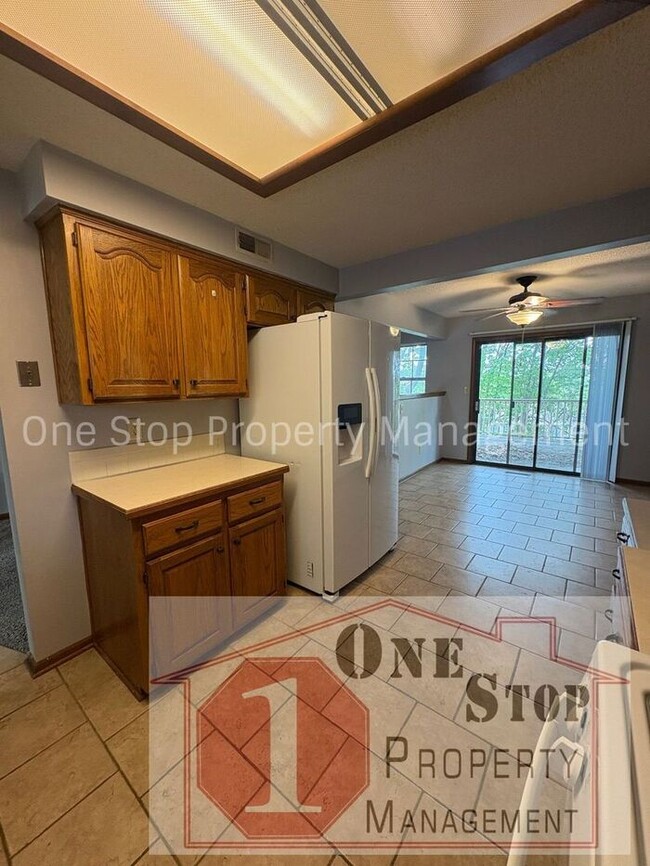Photo - Beautiful 3 Bedroom / 2 Bathroom House in Blue Springs!