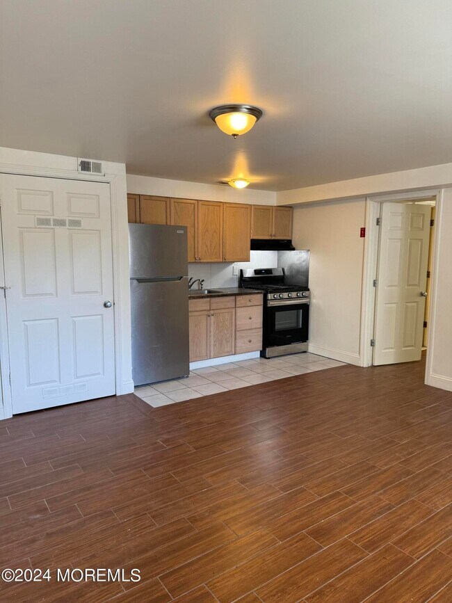 Photo - 109 2nd Ave Unit I