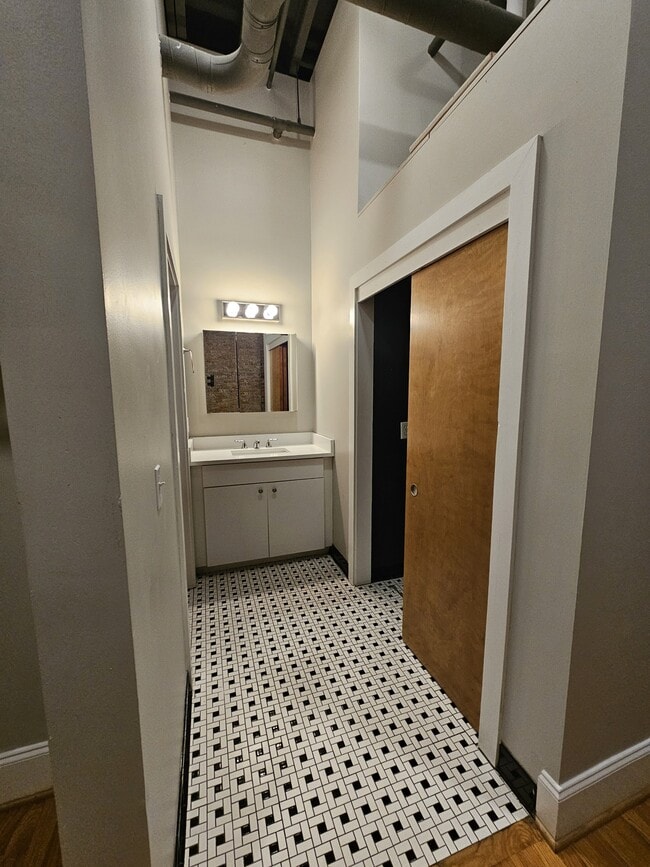 Photo - 1417 Market St