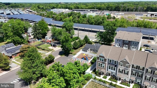 Photo - 2 Sidney Ln