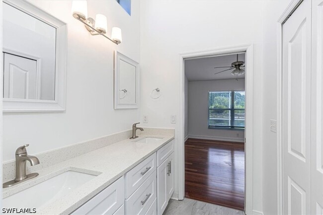 Photo - 5446 Whitten Dr Unit 19