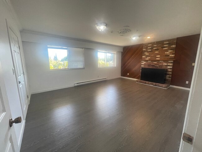 Photo - 1014 Dory St Unité Ground-level basement