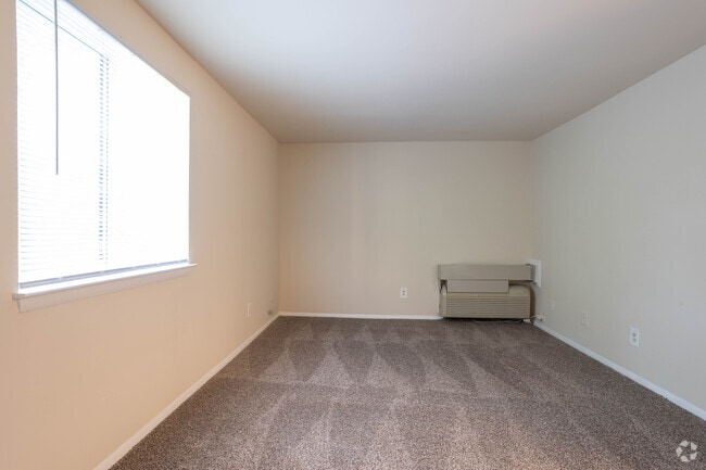 2HAB, 1BA - 798 ft² - Birches