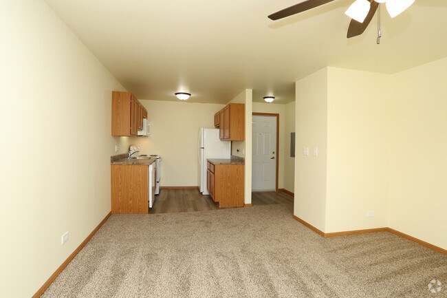 1BR, 1BA