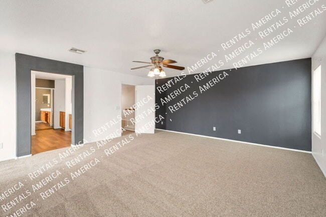Photo - 629 E Saddle Way