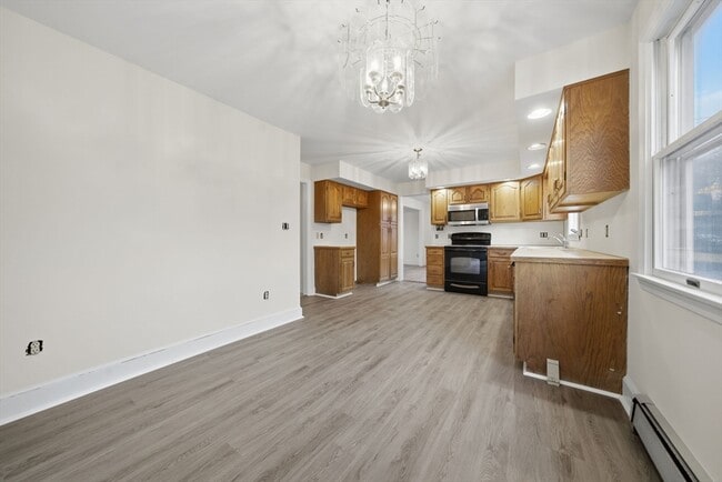 Photo - 99 Garfield Ave