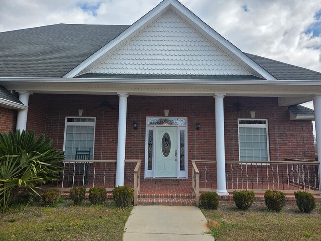 Photo - 565 Twin Ponds Dr