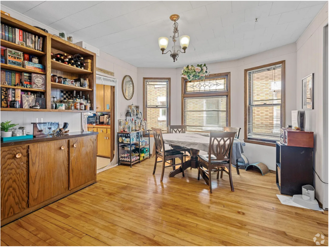 Building Photo - 887 W James Ave Unit 1 Rental