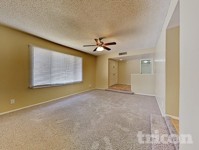 Photo - 3601 W Country Gables Dr