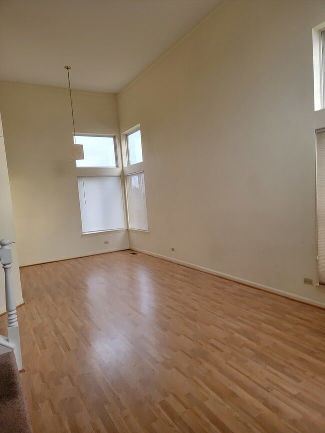 Photo - 2135 Feldott Ln