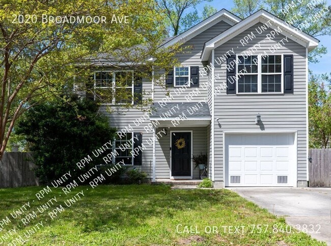 Photo - 2020 Broadmoor Ave