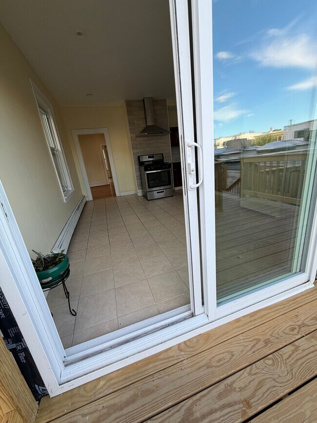 Photo - 18 Linden St Unit 2R