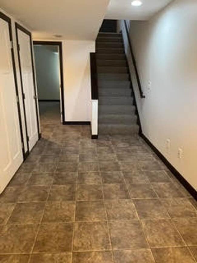 Photo - 467 Sparrow Way Unit C