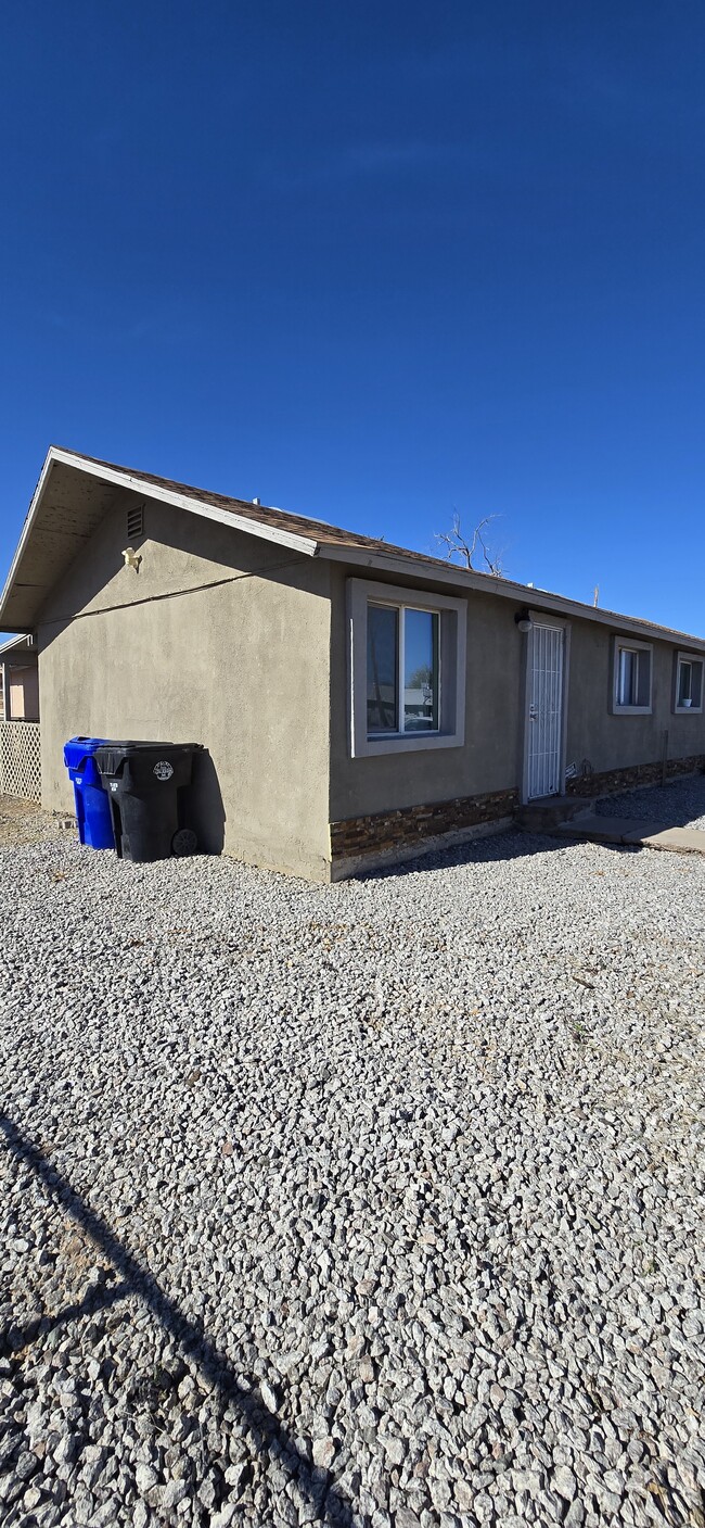 Building Photo - 212 S 93rd Ave Unit 210