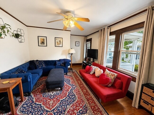 Photo - 250-252 Robbins St Unit B