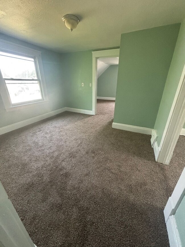 Photo - 4bd Single Cash Pay/Section 8